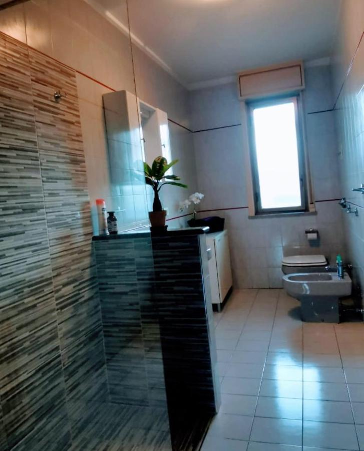 Lorenzo Guest Suite With Free Private Parking-- Cantieri Culturali Palermo Dış mekan fotoğraf