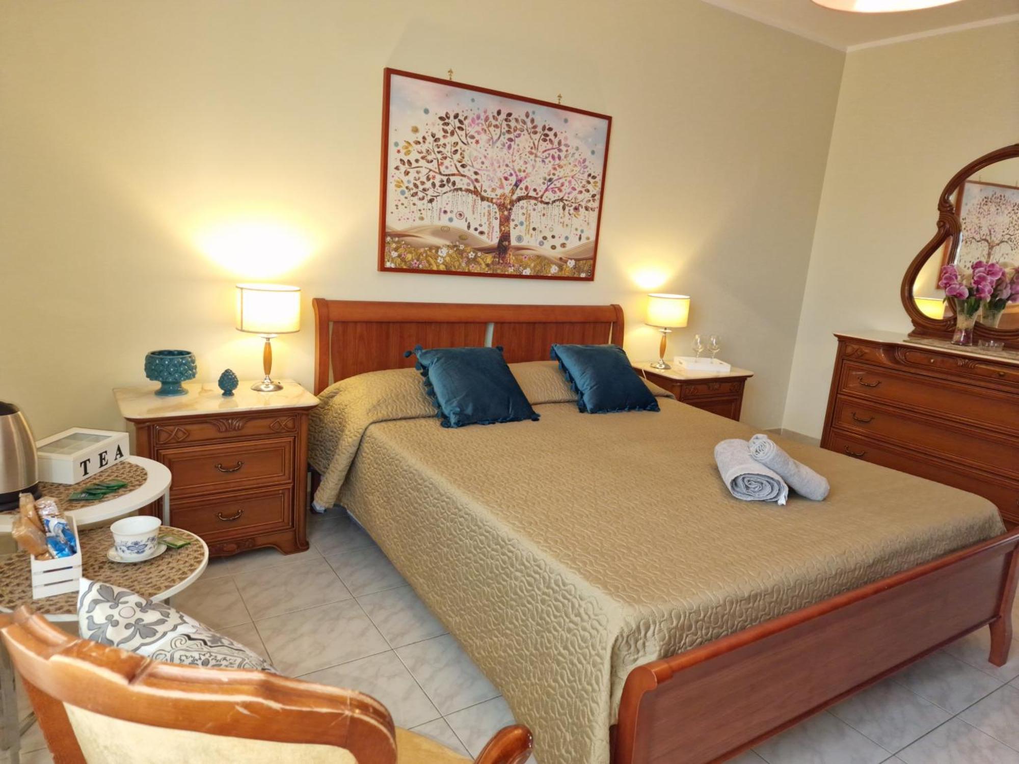 Lorenzo Guest Suite With Free Private Parking-- Cantieri Culturali Palermo Dış mekan fotoğraf